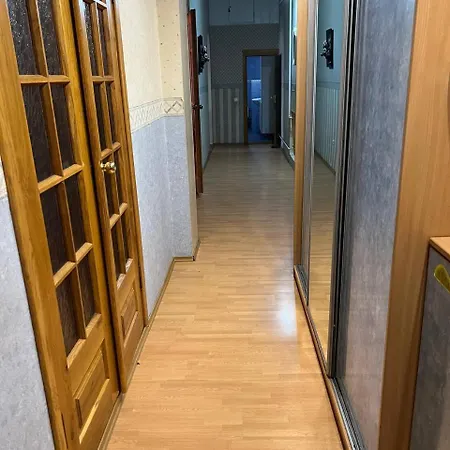 Apartment Большая 3-Х Комнатная, Центр, Ланжерон, Базарная, Bazarnaya